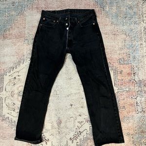 501 Levi’s pants